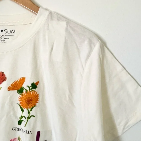 NWT Fifth Sun Floral Graphic Tee Cream Short Sleeve T-Shirt XL - Picture 2 of 8